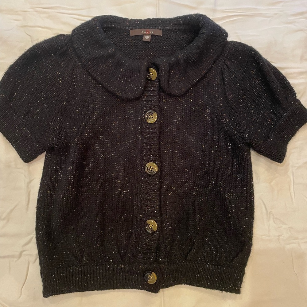 Fever 5 button down short sleeve sweater size M Black speckled gently used